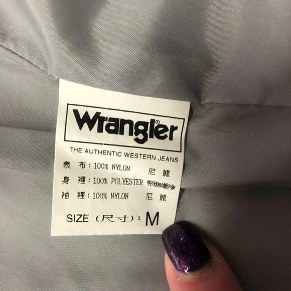 Wrangler Silver Water Resistant Light Jacket Size Medium - Picture 4 of 14